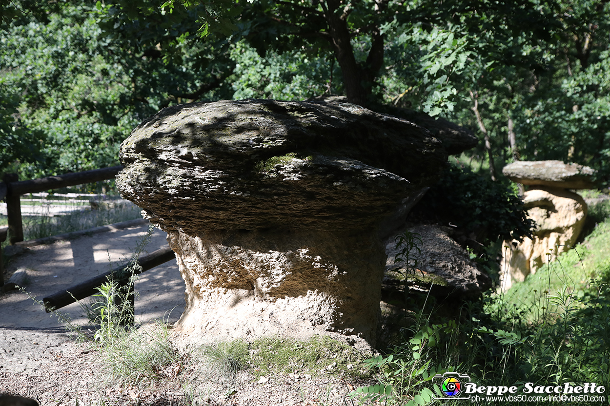 VBS_8897 - I Ciciu del Villar. Villar San Costanzo. Val Maira (Cuneo).jpg